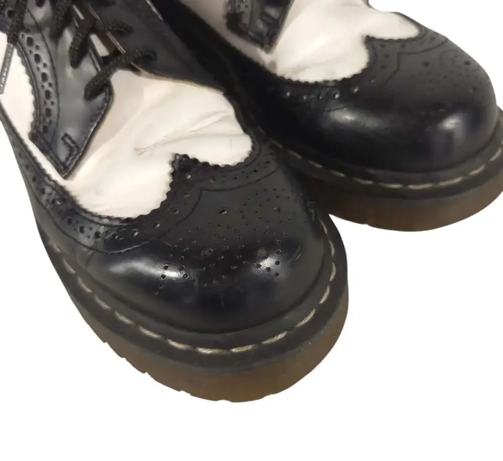Dr. Martens 3989 Bex Wingtip Brogue Shoe US M7 W9 EU 39 Mens Black White $170